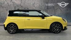 MINI Cooper 135kW E Sport 41kWh 3dr Auto Electric Hatchback